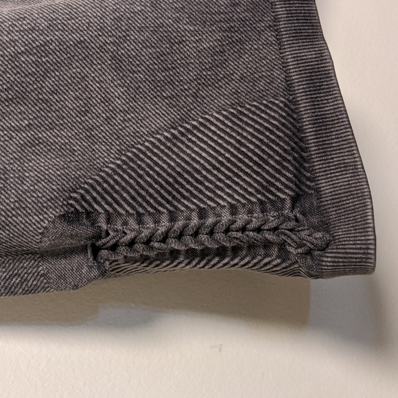 Aerie Biker Shorts - Picture 2 of 4